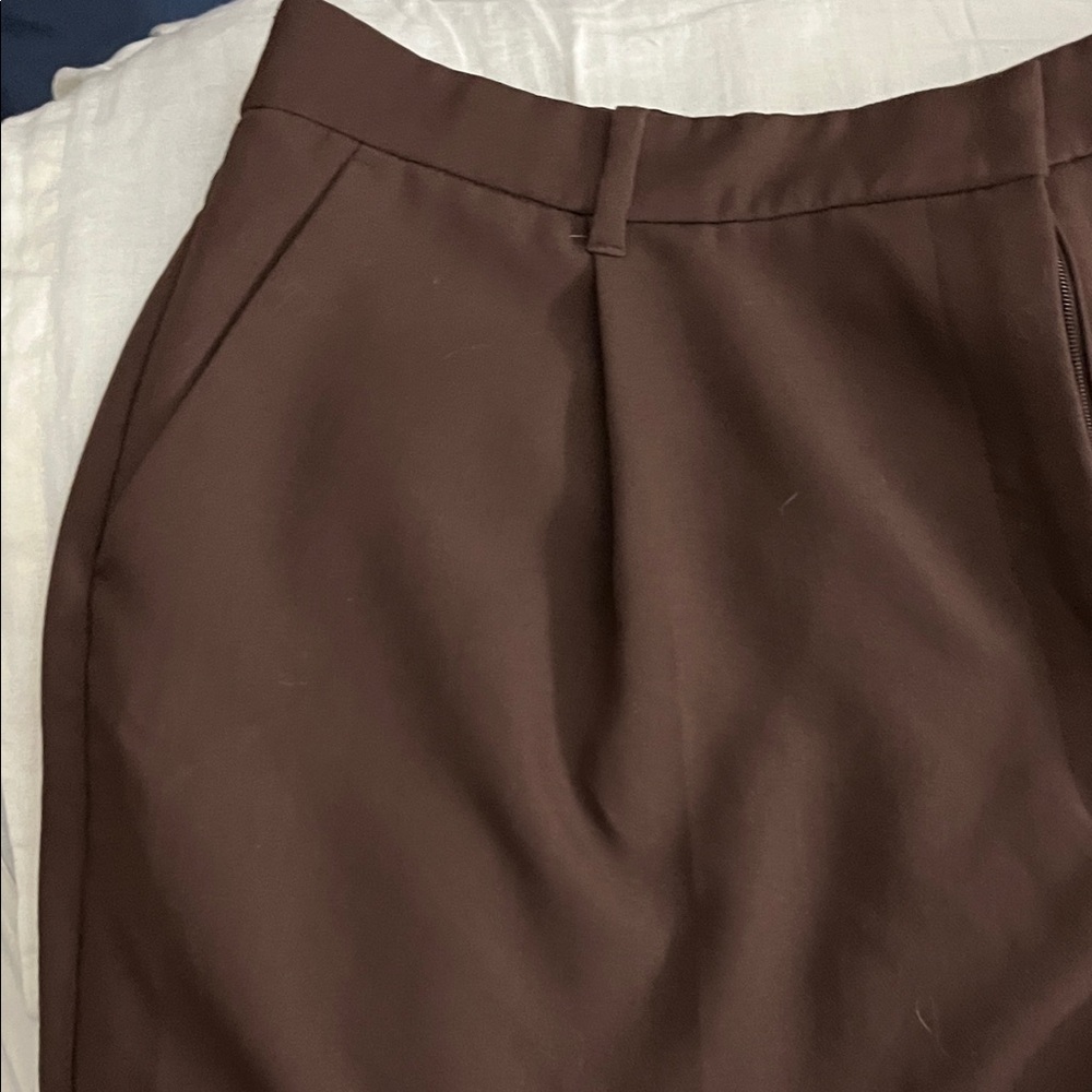 🙊Brown and Navy shorts - Picture 2 of 6
